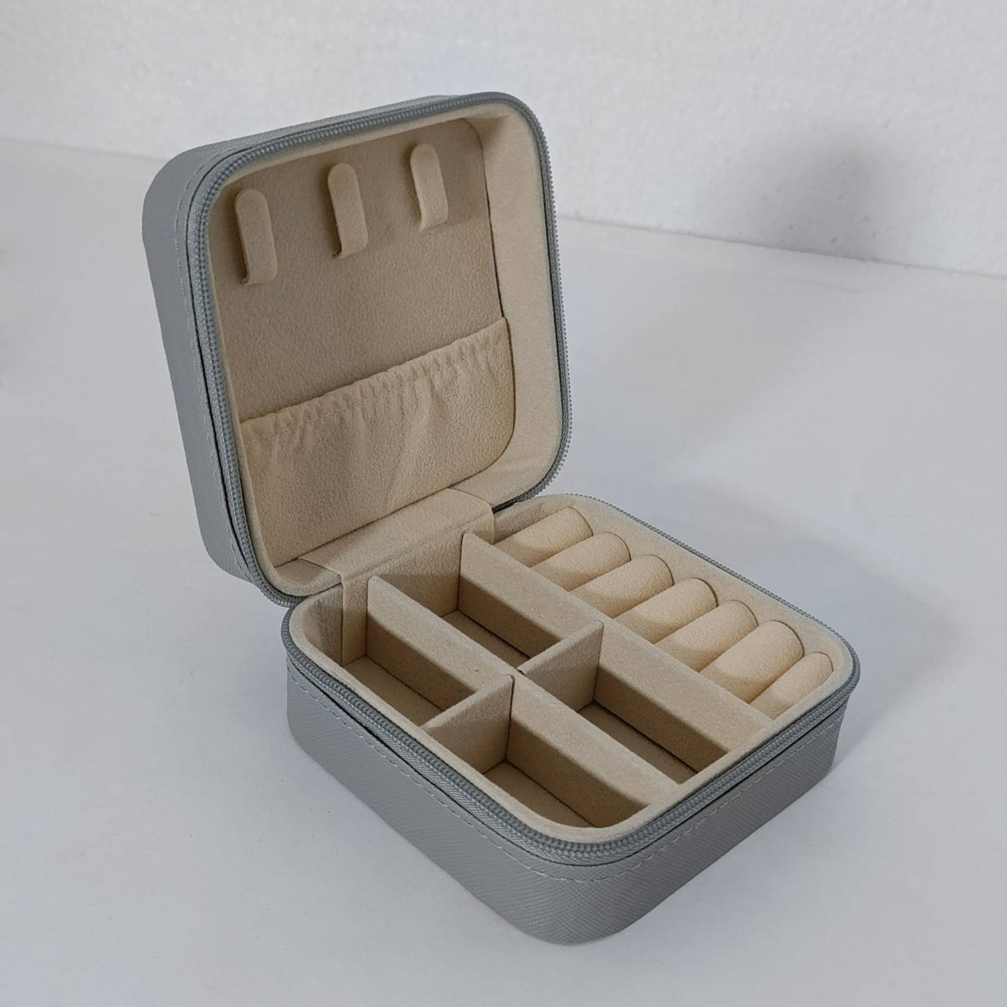 Portable Travel Jewelry Organizer