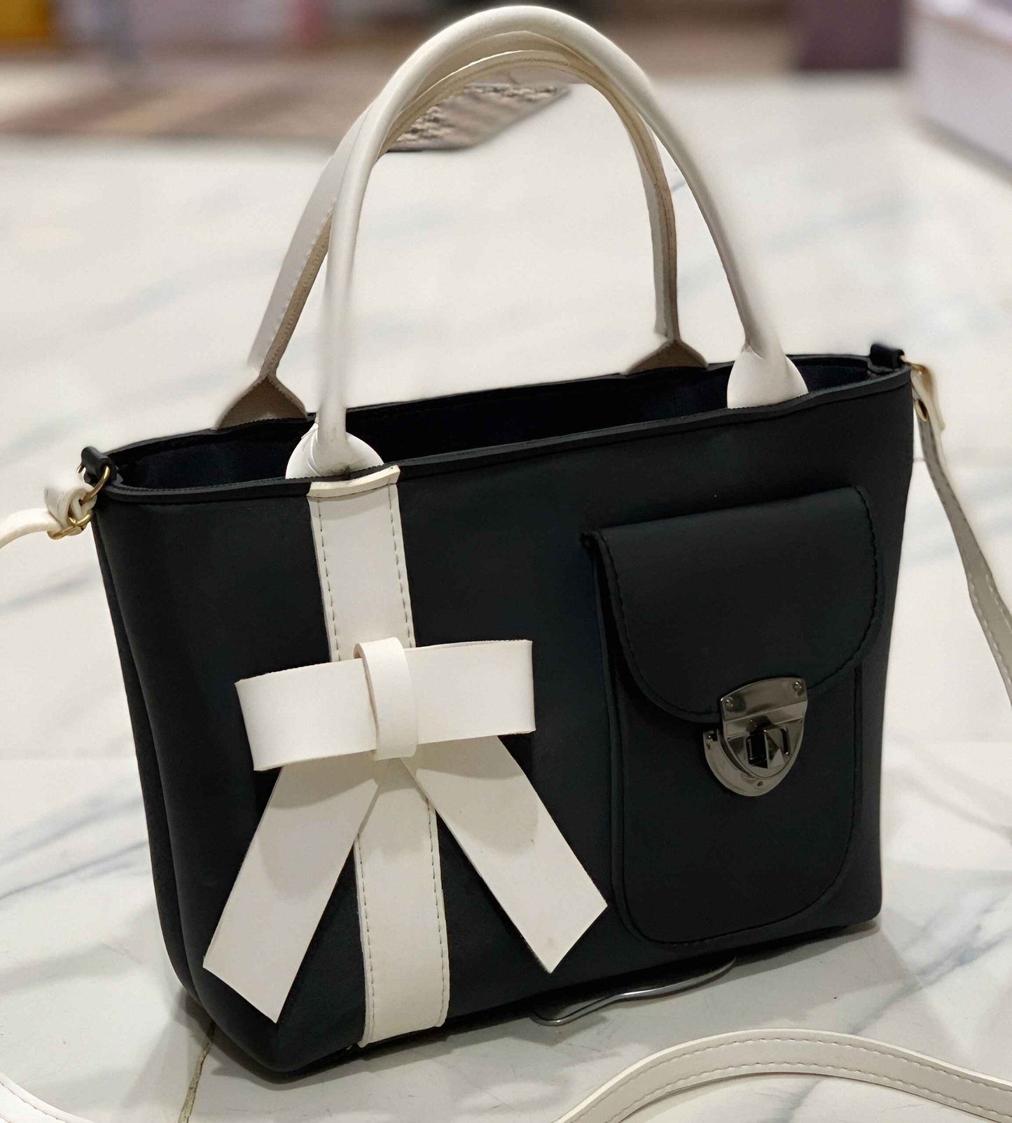Front Ribbon Bag